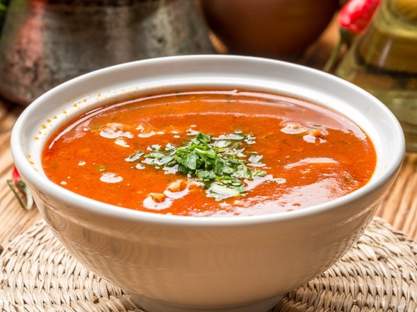 Suppe mit Meeresfrüchten