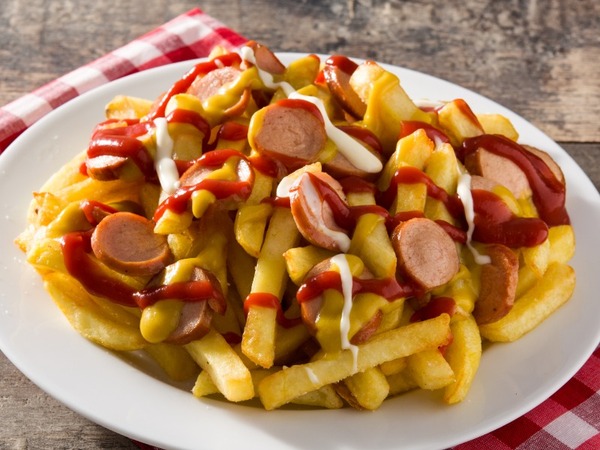 SALCHIPAPAS