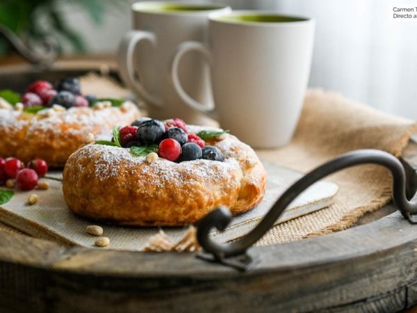 Infusión natural con bollo o tostada y zumito regalo 