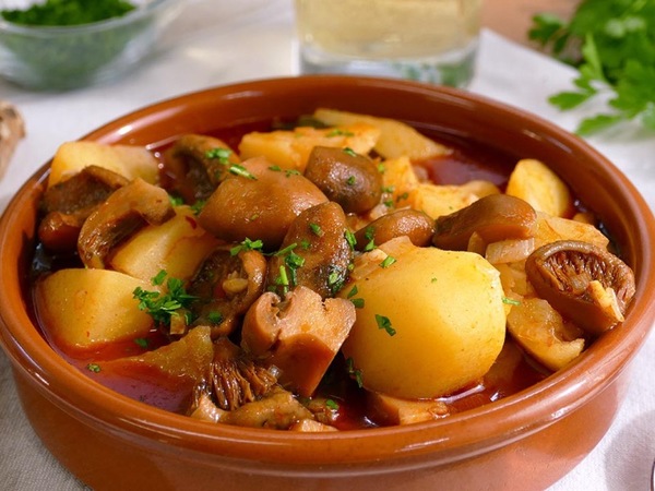 Stewed potatoes