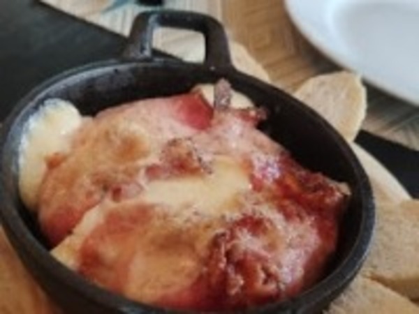 SCAMORZA AL FORNO CON SPECK 