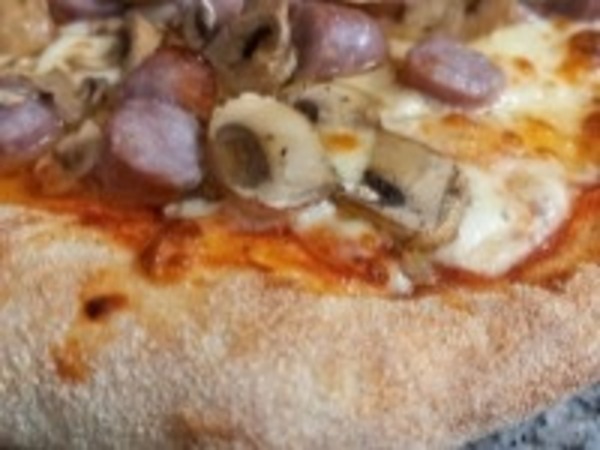 Salsiccia und Funghi