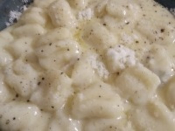 GNOCCHI MORBIDI DI PATATE AL GORGONZOLA