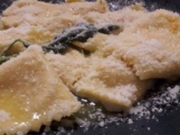 TORTELLI DI ZUCCA AND AMARETTI