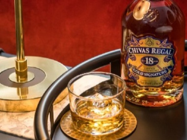 CHIVAS 18 
