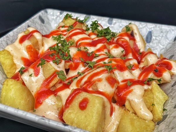 PAPAS BRAVAS