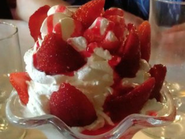 FRESAS CON NATA