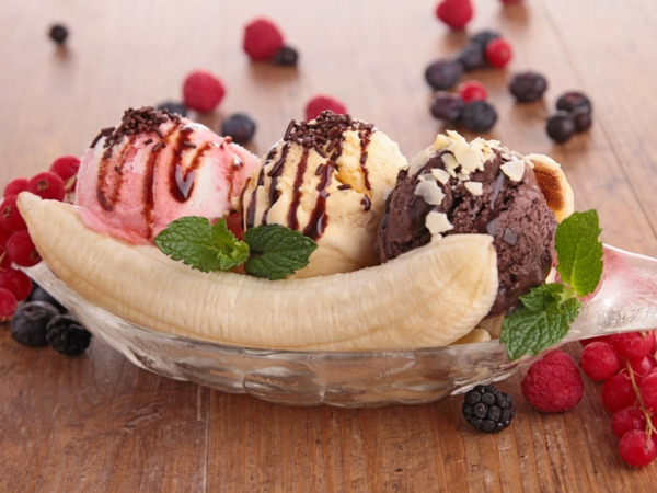 BANANA SPLIT