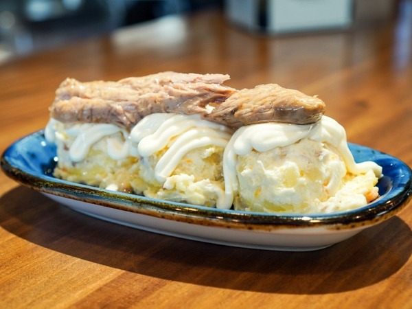 Ensaladilla rusa con melva