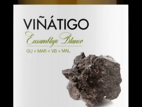 ASSEMBLAGE DE VINATIGO