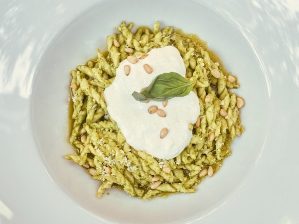 TROFIE WITH BASIL PESTO WITH STRACCIATELLA