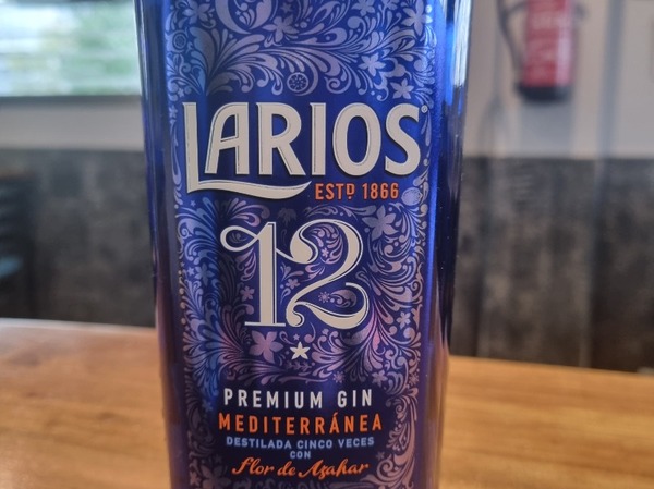 Larios 12