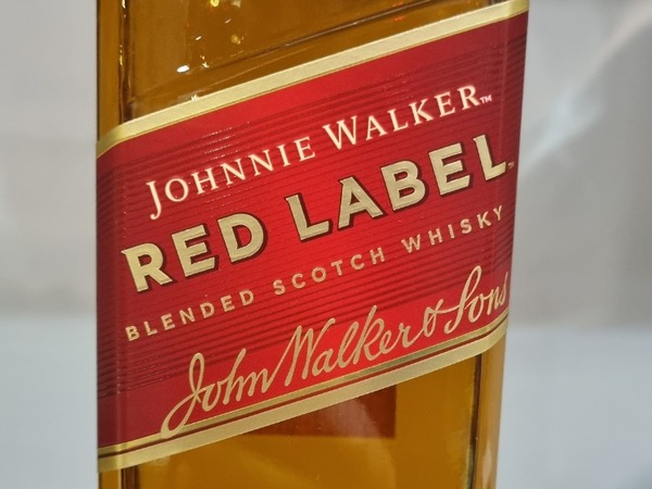 Johnnie Walker RED