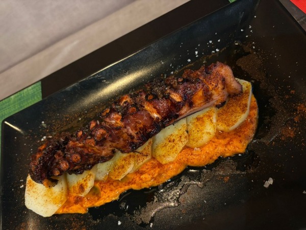 PATA DE POLPO A LA BRASA