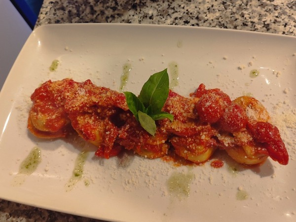 RAVIOLONE carne brasada