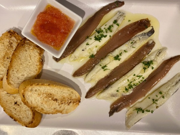 Matrimonio de Anchoa y Boqueron