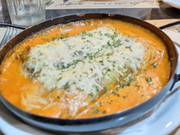 CANNELONES DE ESPINACA (Espinaca, Vegetales y Ricota)