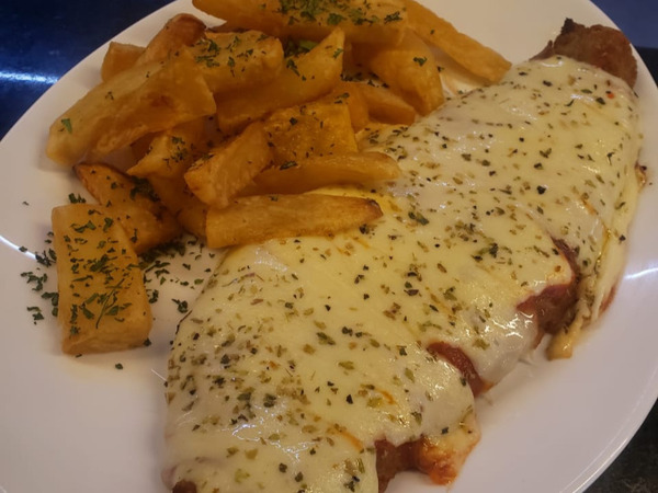 MILANESA A LA NAPOLITANA 