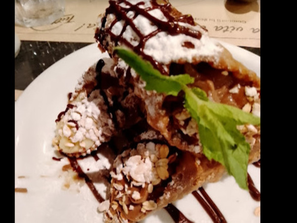 CANNOLI alla SICILIANI
