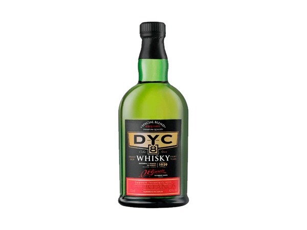 DYC 8 años Whisky