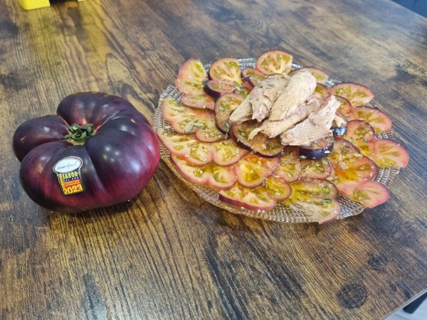 Tomate Mar azul con melva