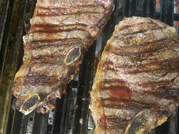 Entrecot de vedella a la brasa