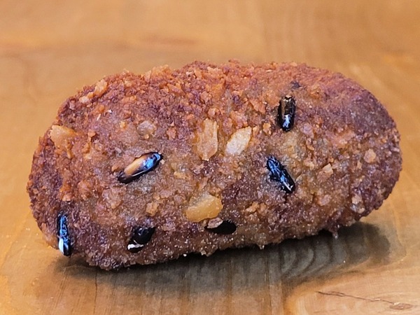 Beef sirloin with roquefort sauce