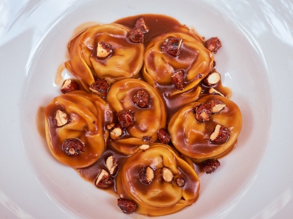 RAVIOLIS AU BIFTECK AVEC SUGO RÔTI