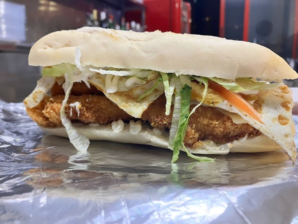 Bocadillo de crujientes de pollo súper cangrejo 