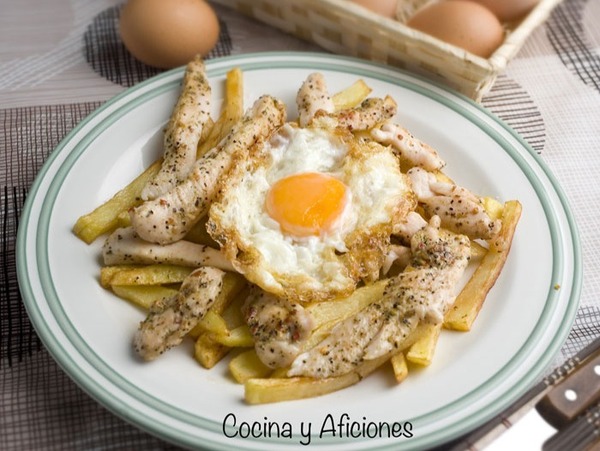 Pollo,patatas,huevo