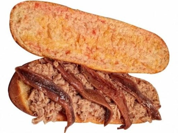 Atun con anchoas