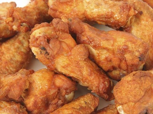 Alitas de pollo marinadas