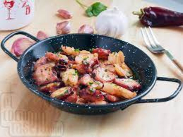 Garlic shrimp and octopus skillet