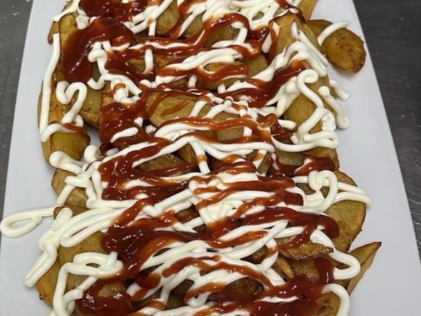 Patatas bravas