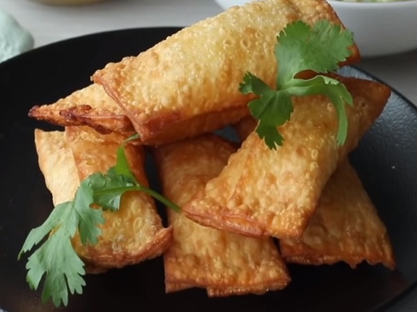 TEQUEÑOS CON QUESO