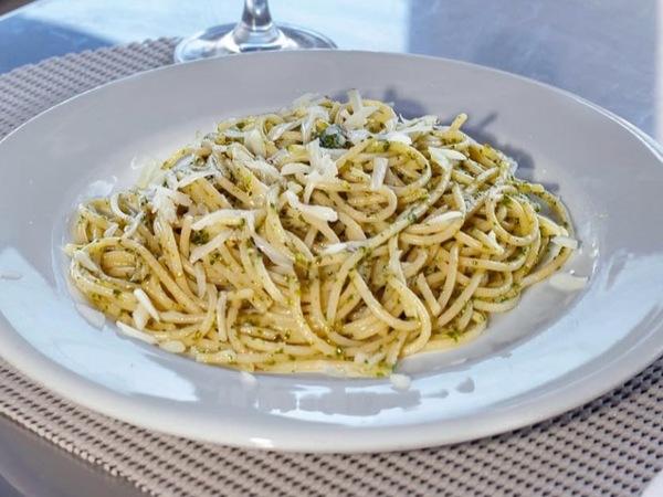 Pasta al pesto 