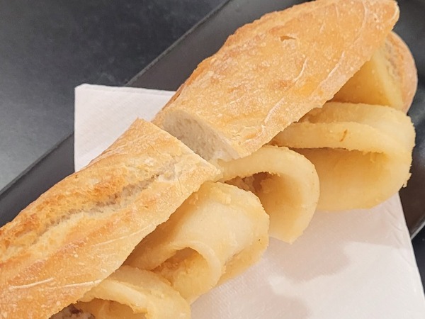 CALAMARES