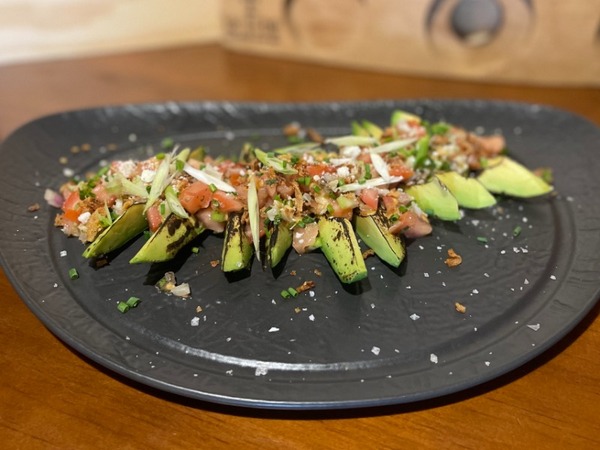 Aguacate brasa