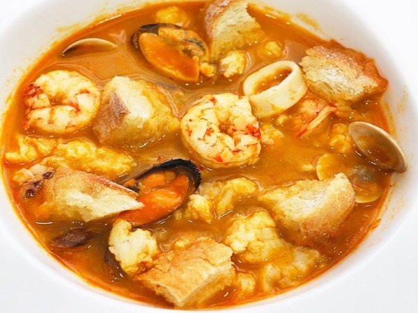 SOPA DE MARISCOS