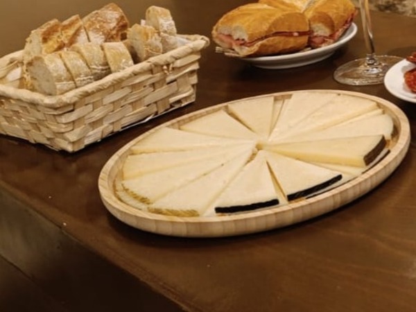 ASSORTED CHEESE TABLES