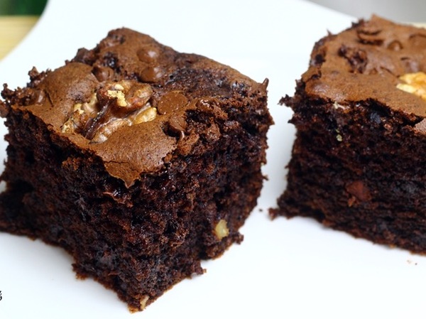 Brownie de chocolate con nueces 