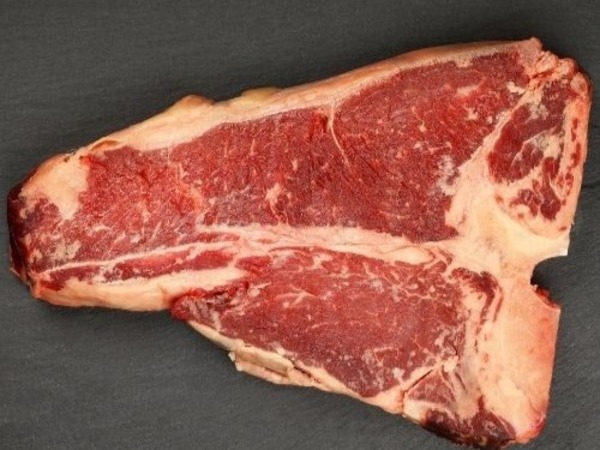 T-BONE DE VACA A LA PARRILLA 