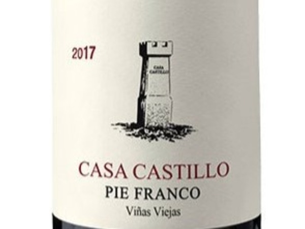 CASA CASTILLO PIE FRANCO 2017