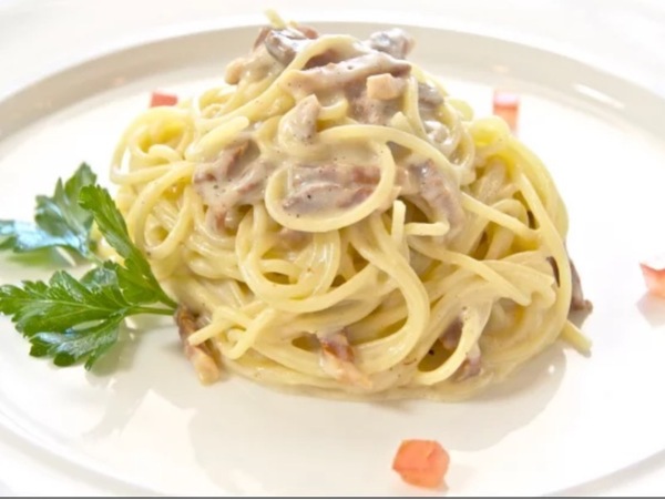 Spaghetti Carbonara (Halal) 