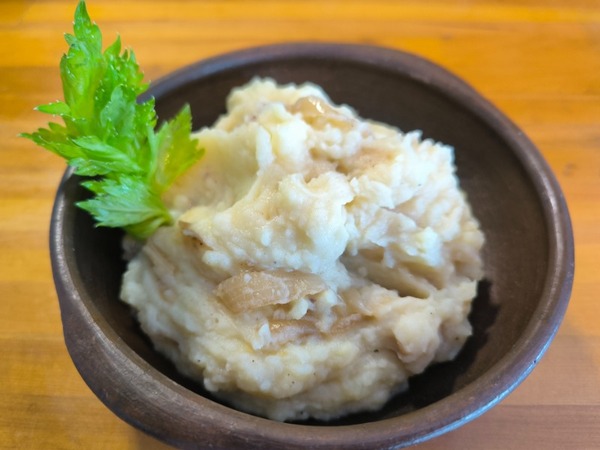 PURÉ LIONESA