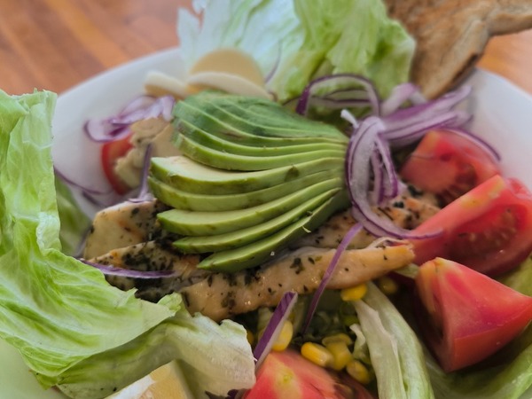ENSALADA DE POLLO