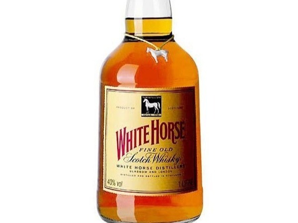 WHITE HORSE FINE OLD