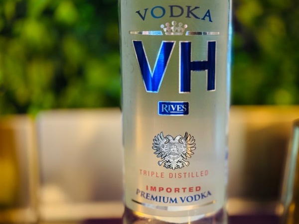 Vodka VH Rives