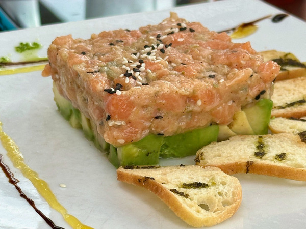 Tartar de salmón