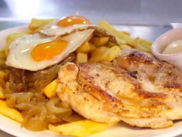 Filete de pollo a lo pobre